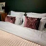 Glamour Style - 2 Bedrooms Lägenhet