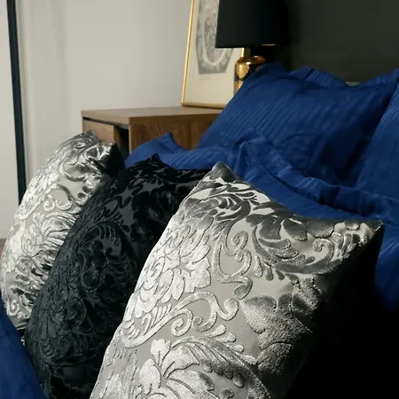 Glamour Style - 2 Bedrooms Daire