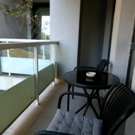 Glamour Style - 2 Bedrooms