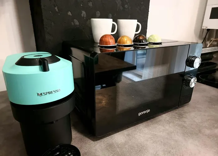 Glamour Boutique Napoca - 2 King Bedrooms - Free Parking * 클루지나포카