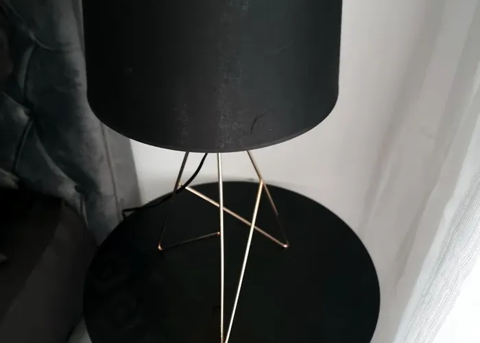 Glamour Boutique Napoca - 2 King Bedrooms - Free Parking *