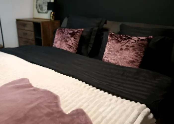 Glamour Boutique Napoca - 2 King Bedrooms - Free Parking 아파트 *